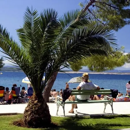 Schoenes Mit Terrasse By Interhome *