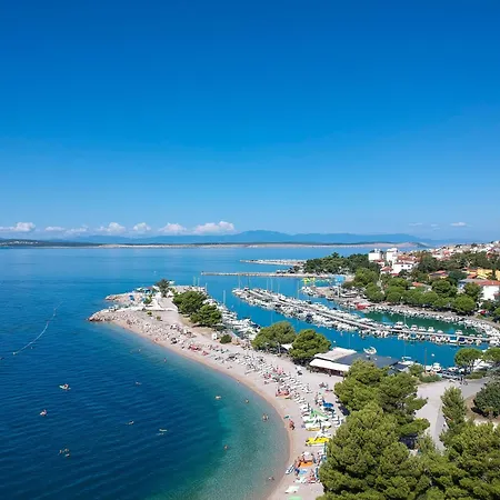 Schoenes Mit Terrasse By Interhome Apartament *