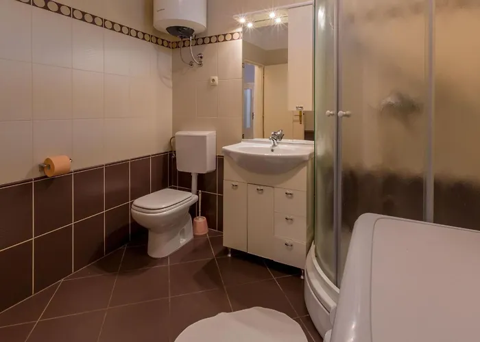 Schoenes Mit Terrasse By Interhome